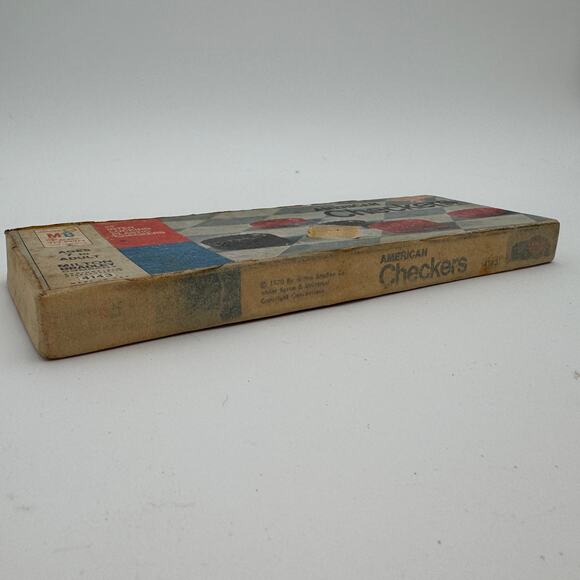 Vintage American Checkers by Milton Bradley 1970 4143 - Picture 4 of 9